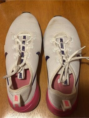 Nike Women's Ashin Modern sneakers